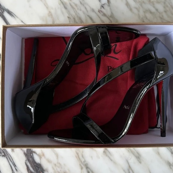 Christian Louboutin Astridal Black Stiletto - Picture 4 of 4